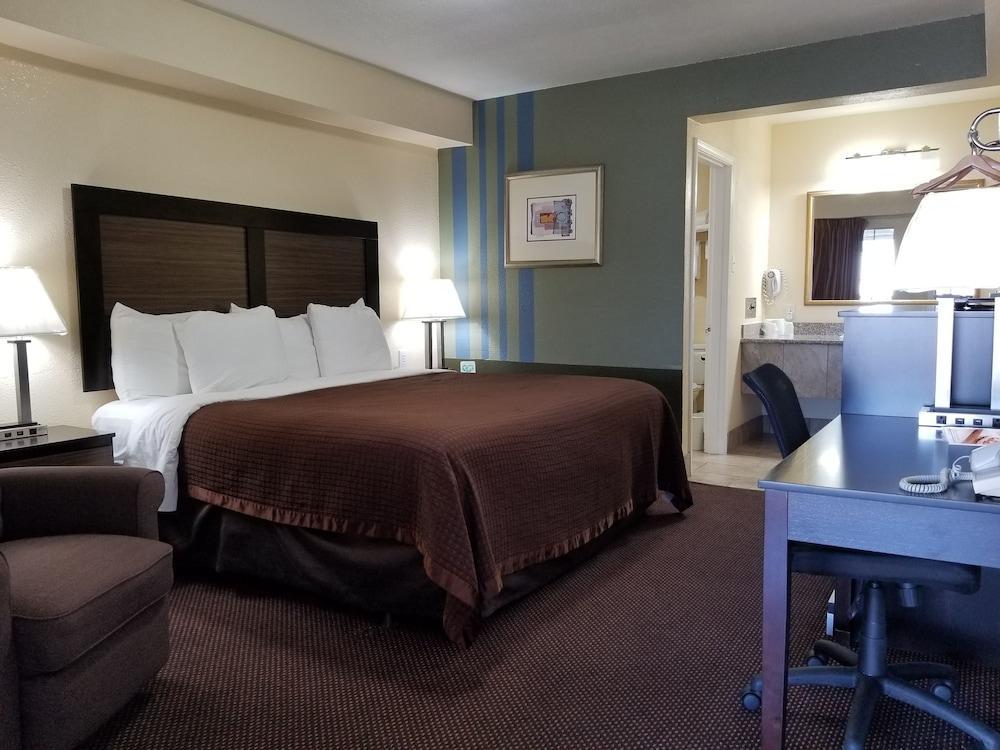 Rodeway Inn Medford South I-5 Zewnętrze zdjęcie