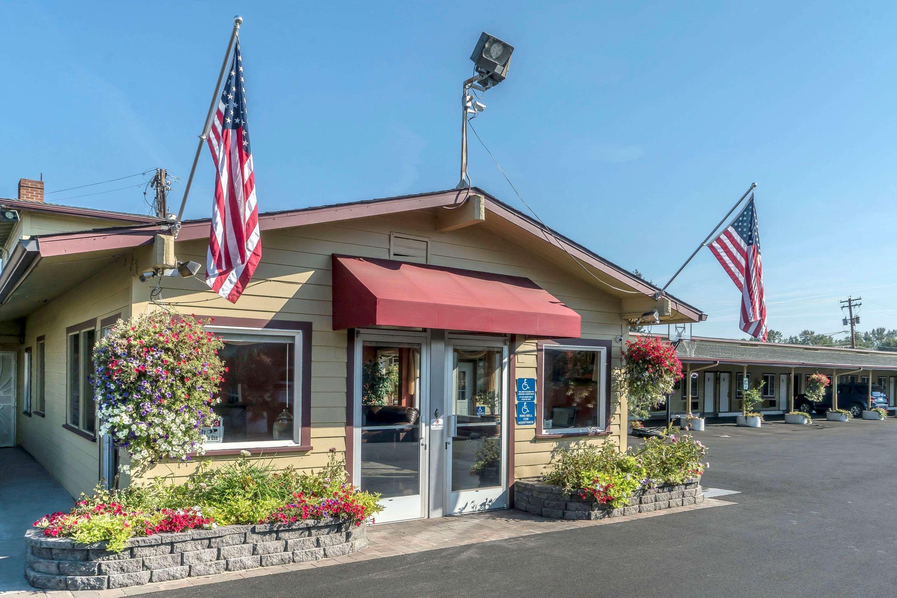 Rodeway Inn Medford South I-5 Zewnętrze zdjęcie
