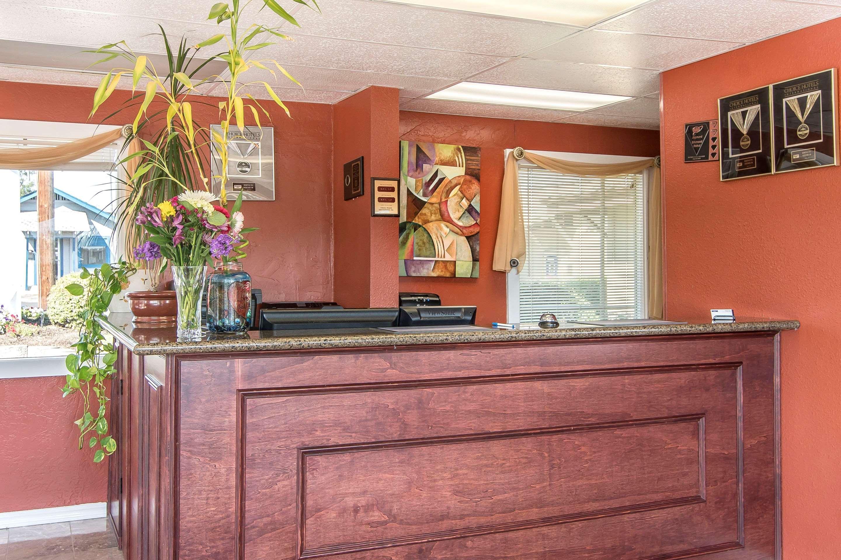 Rodeway Inn Medford South I-5 Zewnętrze zdjęcie