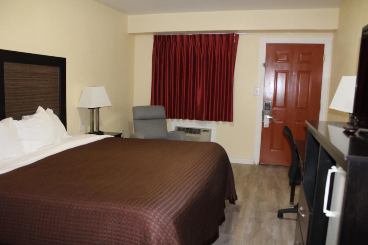 Rodeway Inn Medford South I-5 Zewnętrze zdjęcie